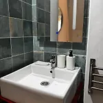 Centro Y Moderno Cruz Capital 아파트